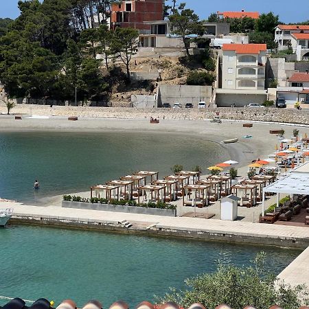 Villas Arbia Banjol Buitenkant foto