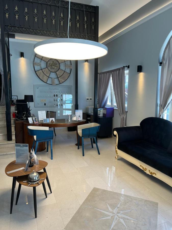 Villas Arbia Banjol Buitenkant foto