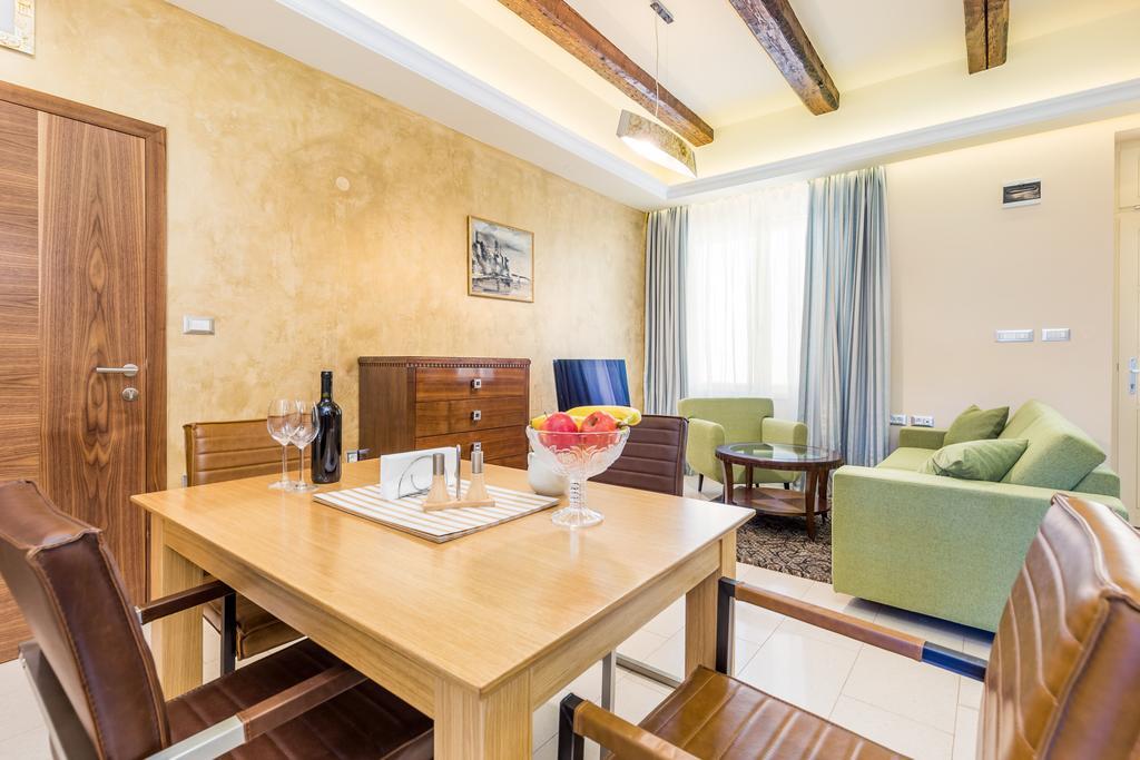 Villas Arbia Banjol Buitenkant foto