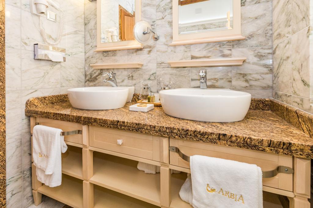 Villas Arbia Banjol Buitenkant foto