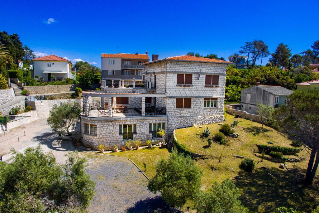 Villas Arbia Banjol Buitenkant foto